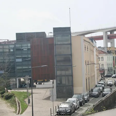 Alcantara Green Lx Factory Apartment *